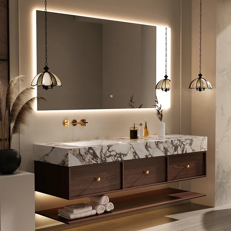 Luxury Skincare Design - ตู้เก็บของในห้องน้ำสไตล์วินเทจระดับมืออาชีพ ตู้เครื่องแป้งสำหรับดูแลผิวพรรณ ดีไซน์หรูหราสำหรับร้านเสริมสวย ตู้ขนาดใหญ่พร้อมของตกแต่งสำหรับตกแต่งบ้าน