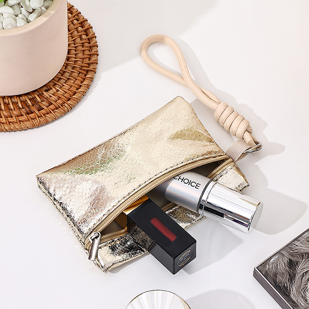 กระเป๋าเครื่องสำอาง Airfriend  - Luxury Skincare Box บทวิจารณ์และราคา